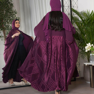 عبايه بليزرفري سايز كريب عنابي مع بيلسيه