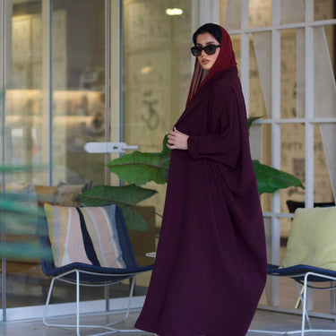 عبايه بليزر فري سايز كريب عنابي ساده